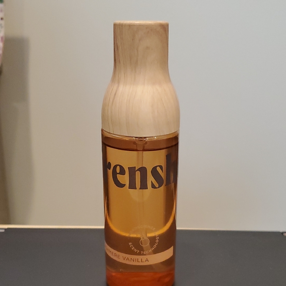 Frenshe, Cashmere Vanilla, Hair, Body, Linen. 5 Fl.oz.